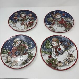 Susan Winget Snow Friends Set of Four (4) Dessert Plates Snowmen/women